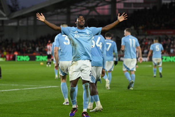 随着夏季转 随着夏季转